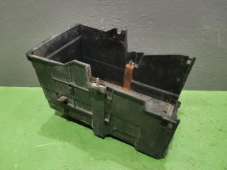 Площадка АКБ Ford Focus 2008