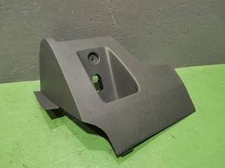 Запчасть накладка торпедо Ford Focus 2008