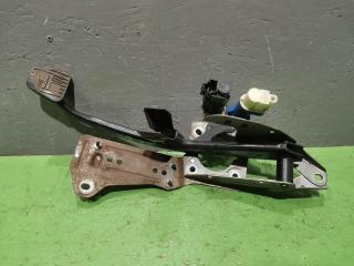 Педаль тормоза Ford Focus 2008