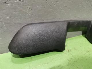 Накладка двери передняя правая Ford Focus Седан 1.8 QQDB