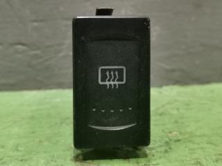 Запчасть кнопка обогрева заднего стекла Volkswagen Passat 1998