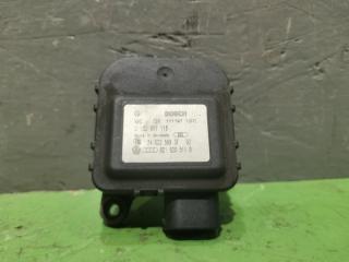 Сервопривод заслонок печки Volkswagen Passat 1998