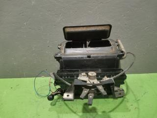 Фото запчасти печка салона Ваз 2105 Б/У запчасть Запчасть печка салона Ваз 2105