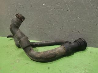 Тройник системы охлаждения Volkswagen Passat 1998 Б/У Тройник системы охлаждения Volkswagen Passat 1998