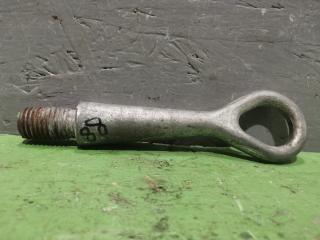 Фото запчасти буксировочная петля Mitsubishi lancer 2008 Б/У запчасть Запчасть буксировочная петля Mitsubishi lancer 2008