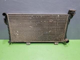 Запчасть радиатор охлаждения двигателя ВАЗ Нива 1994