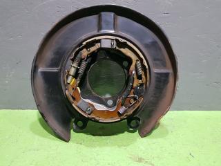 Фото запчасти щит опорный задний левый Nissan X-trail 2011 Б/У запчасть Запчасть щит опорный задний левый Nissan X-trail 2011