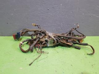 Запчасть проводка подкапотная ВАЗ 2104 1986