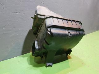 Корпус воздушного фильтра Crown 1996 JZS155 3.0 2JZ-GE