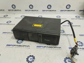 Запчасть cd-чейнджер Audi S8 2013