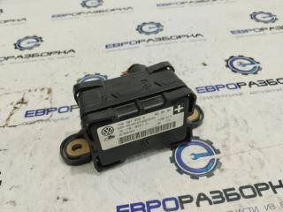 Запчасть датчик ускорения Volkswagen Touareg 1 2008