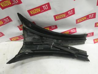 Накладка рамы ветрового окна ( жабо ) MAZDA 3 2008 Б/У Накладка рамы ветрового окна ( жабо ) MAZDA 3 2008