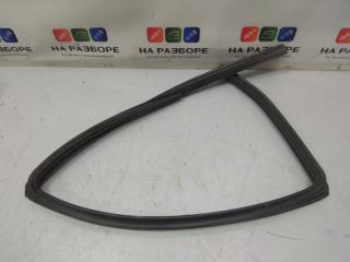 Запчасть уплотнительная резинка стекла двери задняя левая MITSUBISHI Outlander