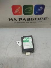 Блок управления центральным замком TOYOTA Land Cruiser Prado 2011