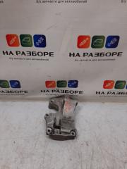 Кронштейн генератора AUDI Q7 2006