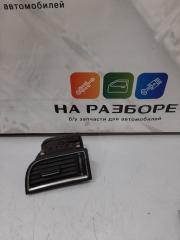 Дефлектор на торпедо левый Skoda Superb 2011