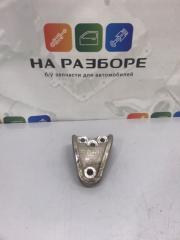 Кронштейн опоры правый HYUNDAI TUCSON 2008