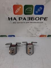 Петля двери задняя правая MAZDA 3 2008 Б/У Петля двери задняя правая MAZDA 3 2008