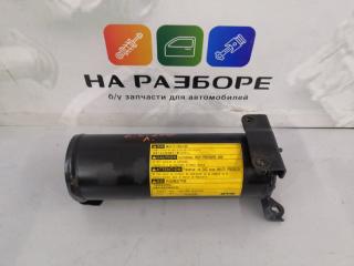 Цилиндр управления гидроподвеской левый TOYOTA Land Cruiser 2016 Б/У Цилиндр управления гидроподвеской левый TOYOTA Land Cruiser 2016