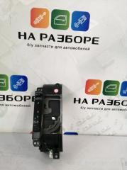 Накладка на консоль между сиденьями TOYOTA CAMRY 2013 Б/У Накладка на консоль между сиденьями TOYOTA CAMRY 2013