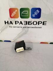 Блок управления стеклоочистителями TOYOTA CAMRY 2013