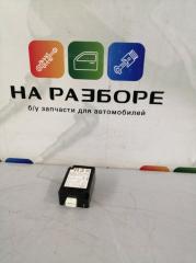 Блок управления дверьми TOYOTA CAMRY 2013