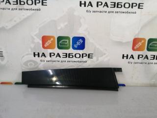 Накладка двери наружная задняя левая Volkswagen Touareg 2012
