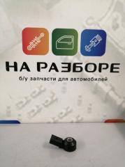 Датчик детонации левый Volkswagen Touareg 2012