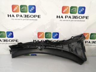 Накладка рамы ветрового окна ( жабо ) правая MAZDA 3 2010 Б/У Накладка рамы ветрового окна ( жабо ) правая MAZDA 3 2010