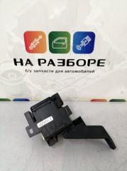 Блок предохранителей TOYOTA Land Cruiser 2008