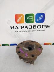 Ступица задняя левая Volkswagen Touareg 2013