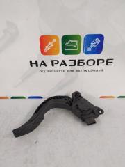 Педаль газа AUDI Q7 2015
