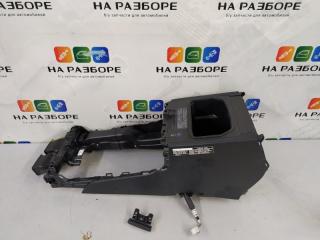 Консоль между сидений LEXUS LX570 2010