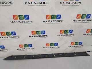 Накладка на порог наружная правая LEXUS LX570 2010