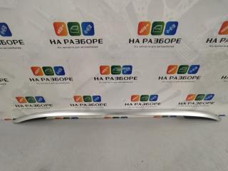 Рейлинг на крышу левый Volkswagen Touareg 2011 Б/У Рейлинг на крышу левый Volkswagen Touareg 2011