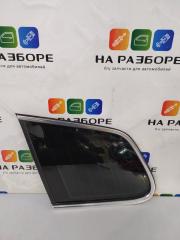 Форточка в крыло задняя левая Volkswagen Touareg 2011