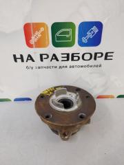 Ступица задняя левая Volkswagen Touareg 2011