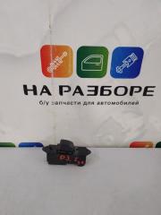 Запчасть блок управления стеклами (кнопка ) задний левый Mitsubishi Pajero Sport 2011