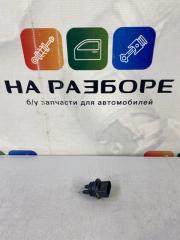 Запчасть датчик уровня жидкости бачка омывателя Volkswagen Touareg 2003