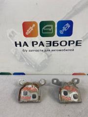 Петля двери передняя правая LADA Largus 2012 Б/У Петля двери передняя правая LADA Largus 2012