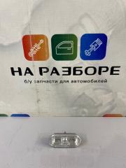 Повторитель передний правый VOLKSWAGEN POLO 2001