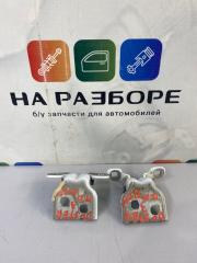 Петля двери передняя правая Renault Duster 2017 Б/У Петля двери передняя правая Renault Duster 2017