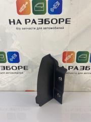 Накладка на фонарь задняя левая Toyota Land Cruiser 2008