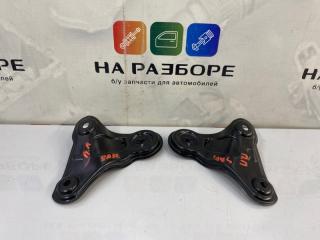 Кронштейн подрамника передний Hyundai Santa Fe 2020