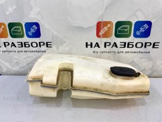 Бачок омывателя Renault Duster 2012 Б/У Бачок омывателя Renault Duster 2012