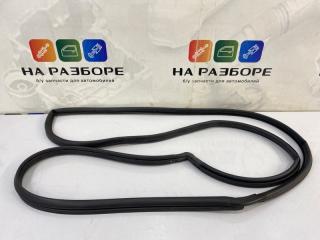 Уплотнительная резинка на дверь задняя левая Mazda 6 2005