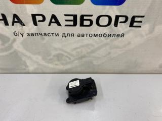Сервопривод заслонки отопителя Mitsubishi Outlander 2019 Б/У Сервопривод заслонки отопителя Mitsubishi Outlander 2019