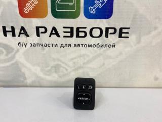 Кнопка управления зеркалами Toyota Camry