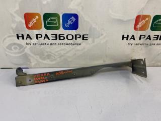 Опора Замка Капота Toyota Avensis 2009 Б/У Опора Замка Капота Toyota Avensis 2009