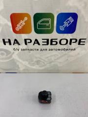 Кнопка управления зеркалами Audi Q3 2012
